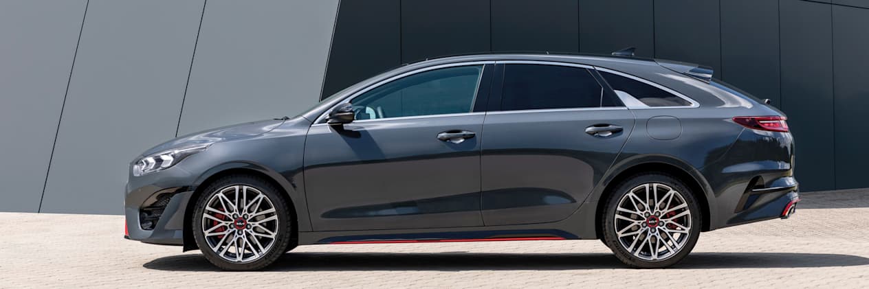 Kia ProCeed 2021 : vue de profil