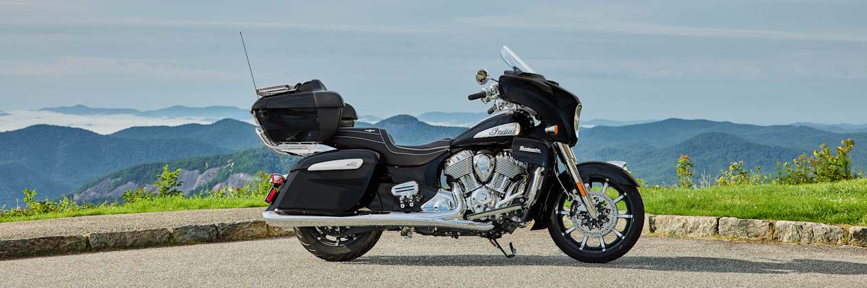Indian Roadmaster Limited 2024 : profil droit statique