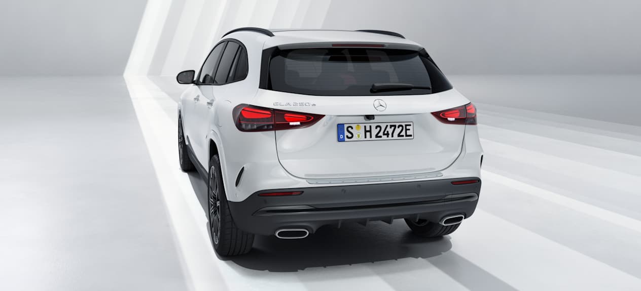 Mercedes GLA 2023 face arrière
