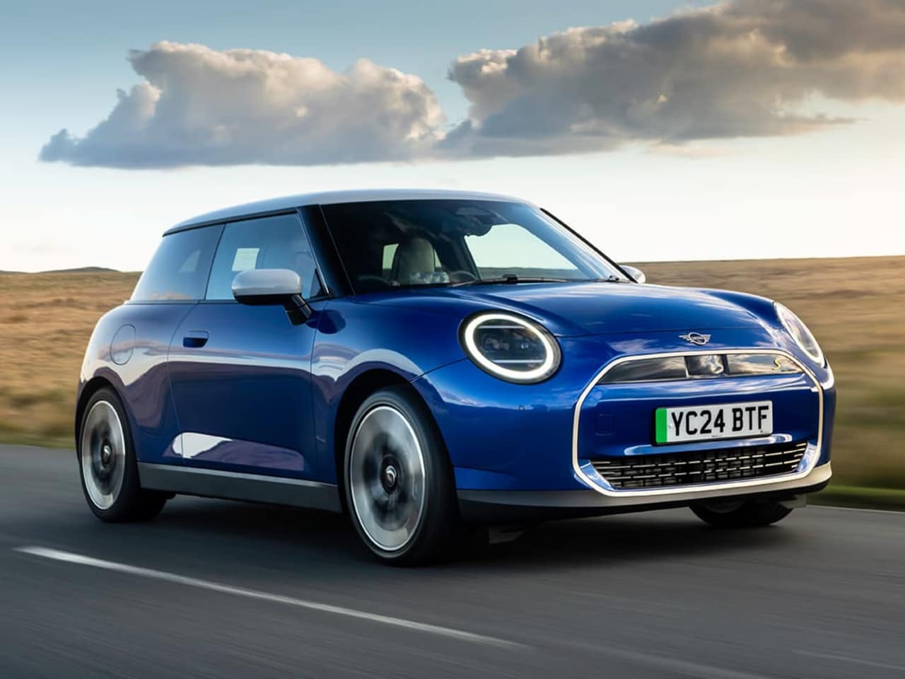 Electric Charging Points in Portsmouth with Snows MINI