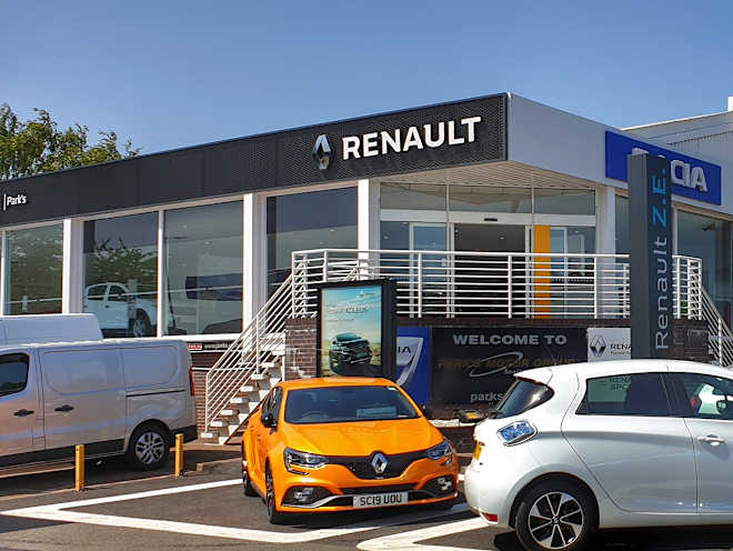 Renault Motherwell Fife Lanarkshire Ayrshire Park S Renault