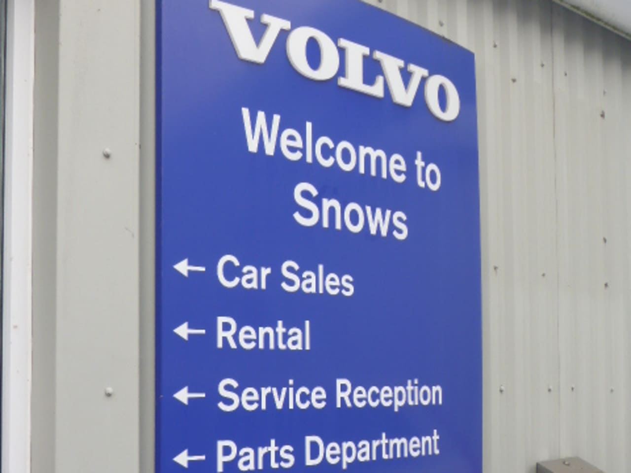 MOT Test Time? Visit Snows Volvo Winchester