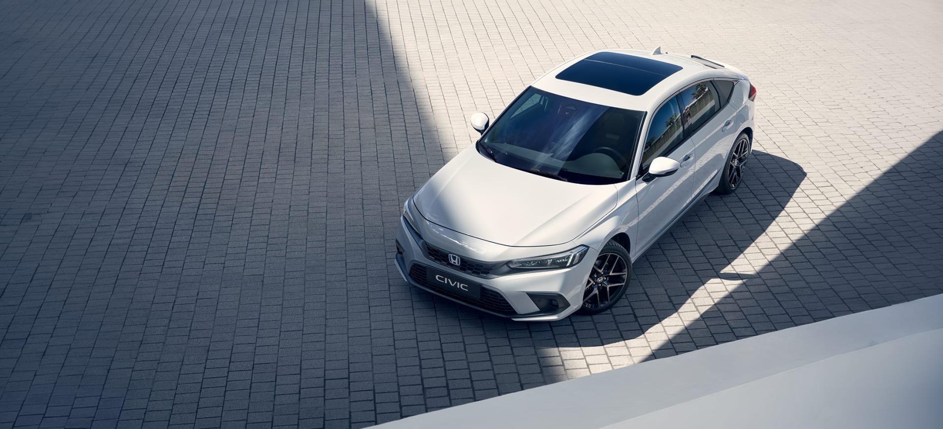 Civic e:HEV | £369 per month and £369 deposit