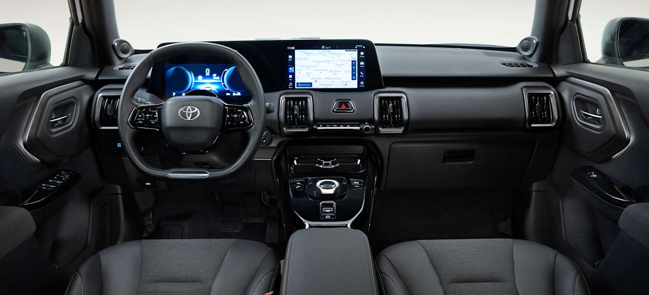 Toyota Urban Cruiser 2025 : intérieur et planche de bord