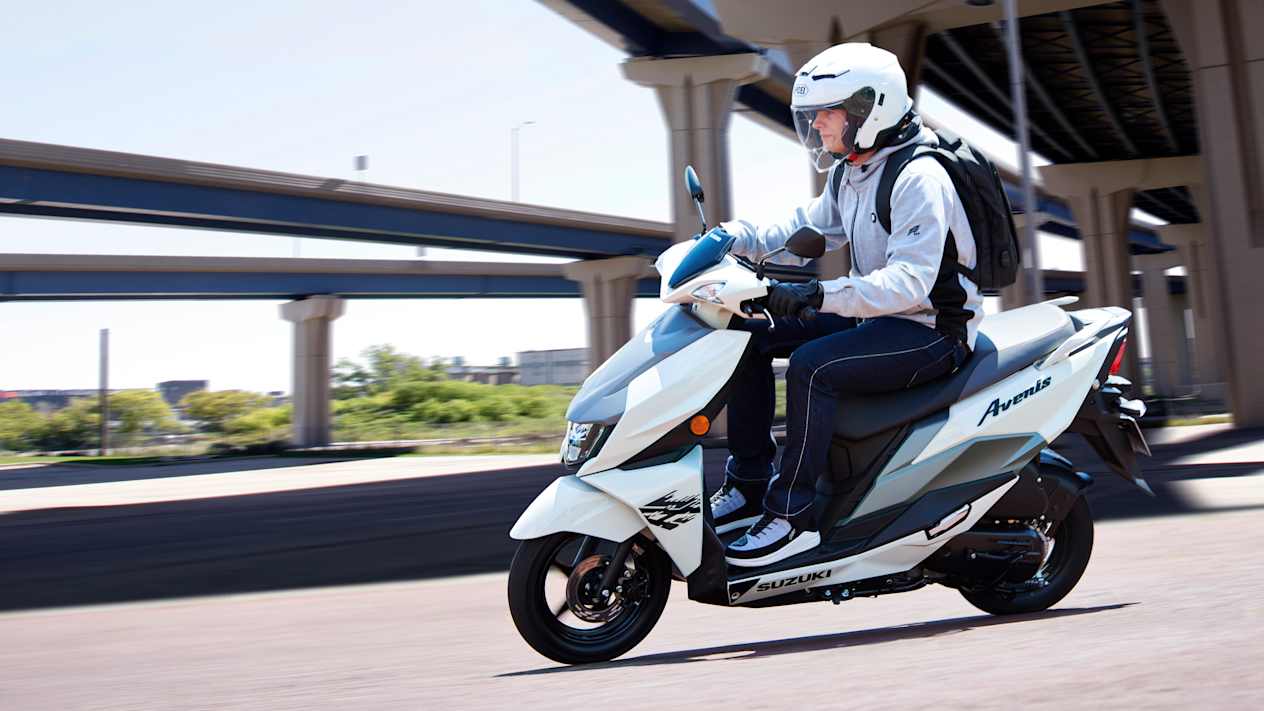 Suzuki Avenis 2025 : profil
