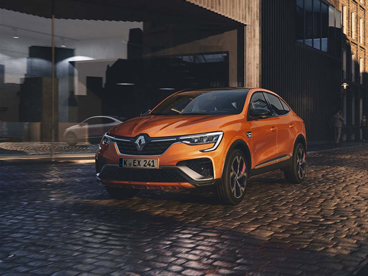 ALL-NEW RENAULT ACHIEVES MAXIMUM FIVE STARS IN EURO N-CAP SAFETY TESTS