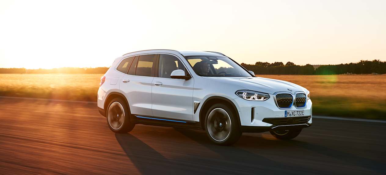 BMW iX3