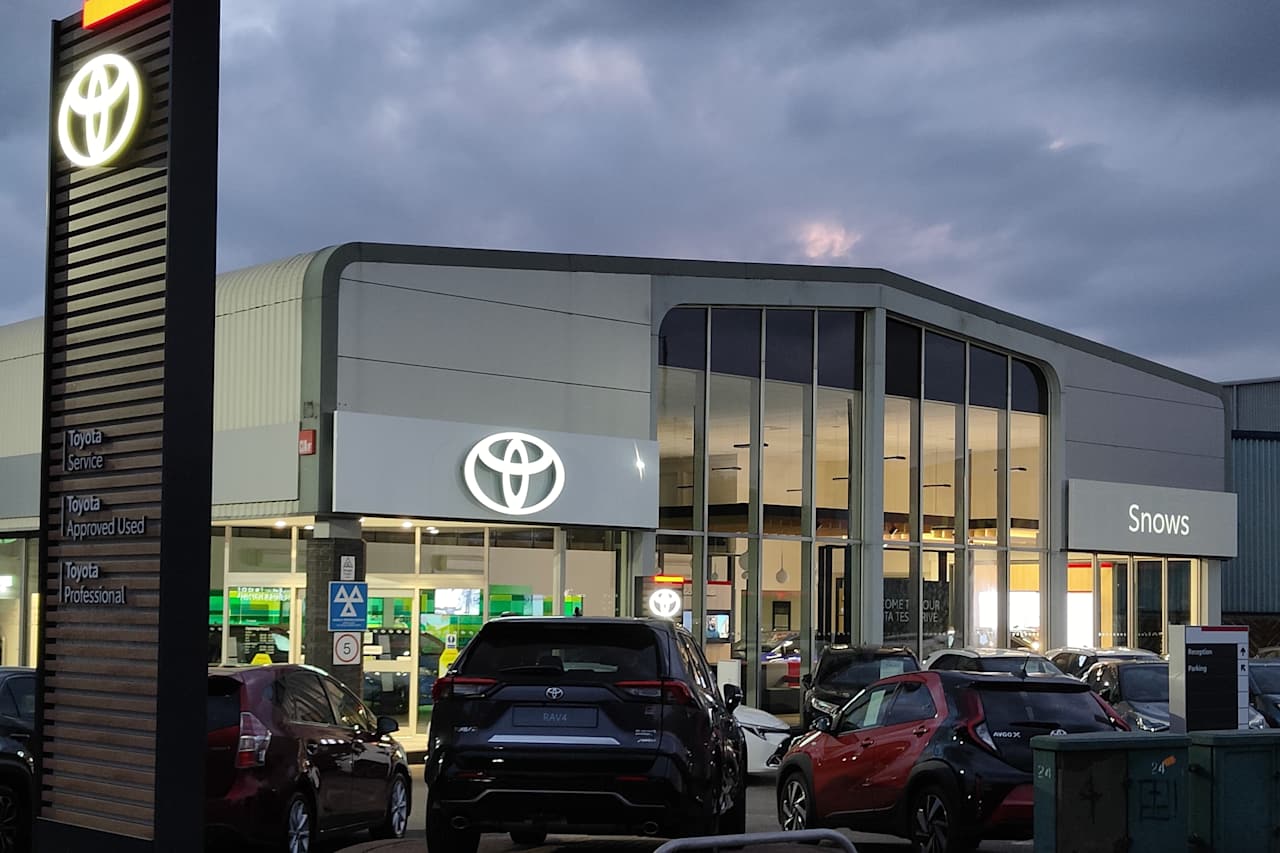 Snows Toyota Southampton