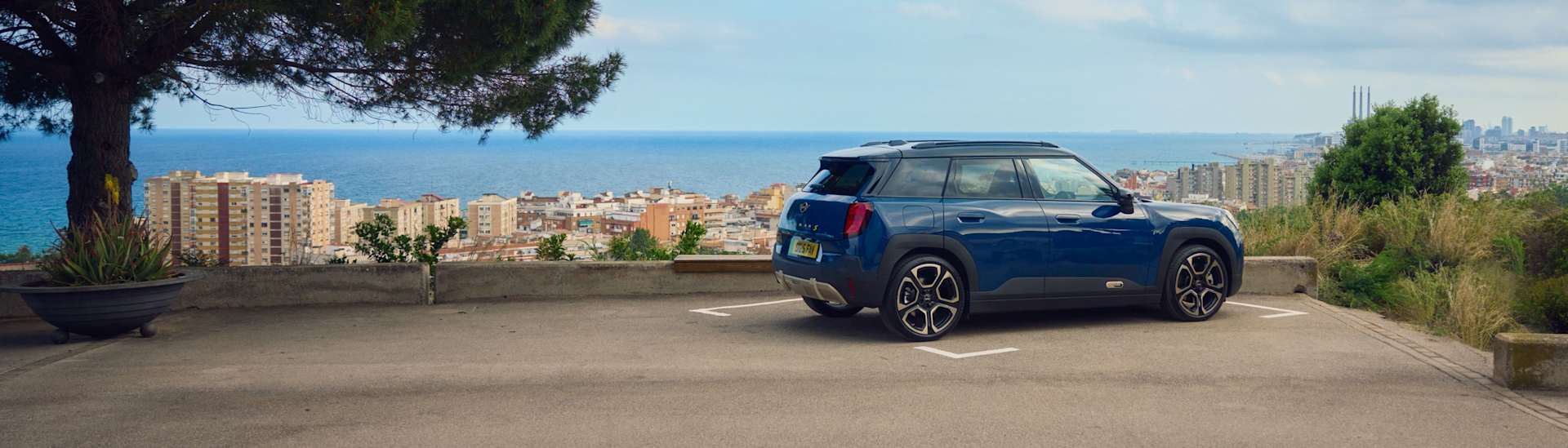 SAVE BIG WITH NEW ELECTRIC CAR GRANTS.