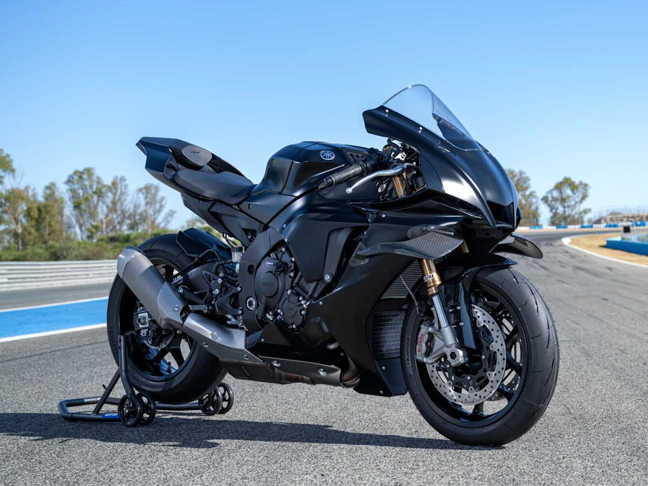 Arrivée de la Yamaha R1 RACE pour 2025