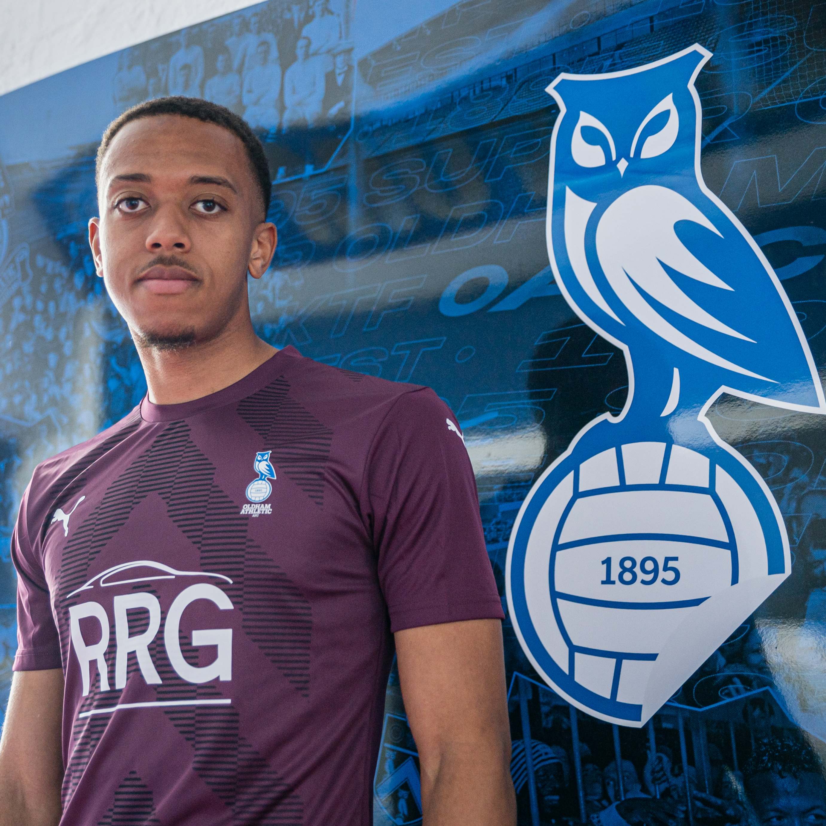 Oldham 3rd kit top