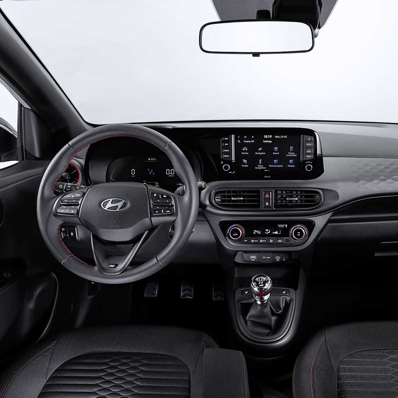 Hyundai i10 Front Interior