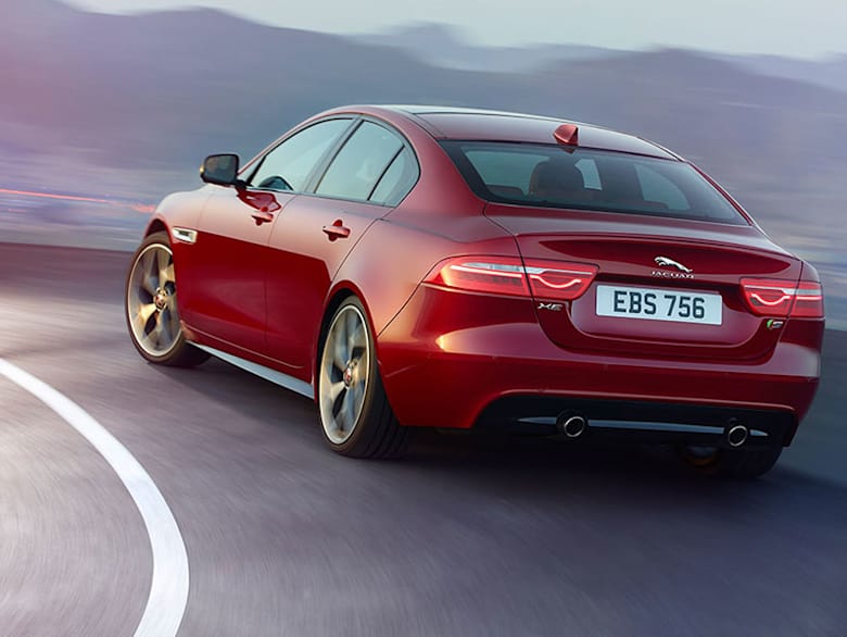 New Car Offers Across Jaguar Xe Saloon Jardine Motors