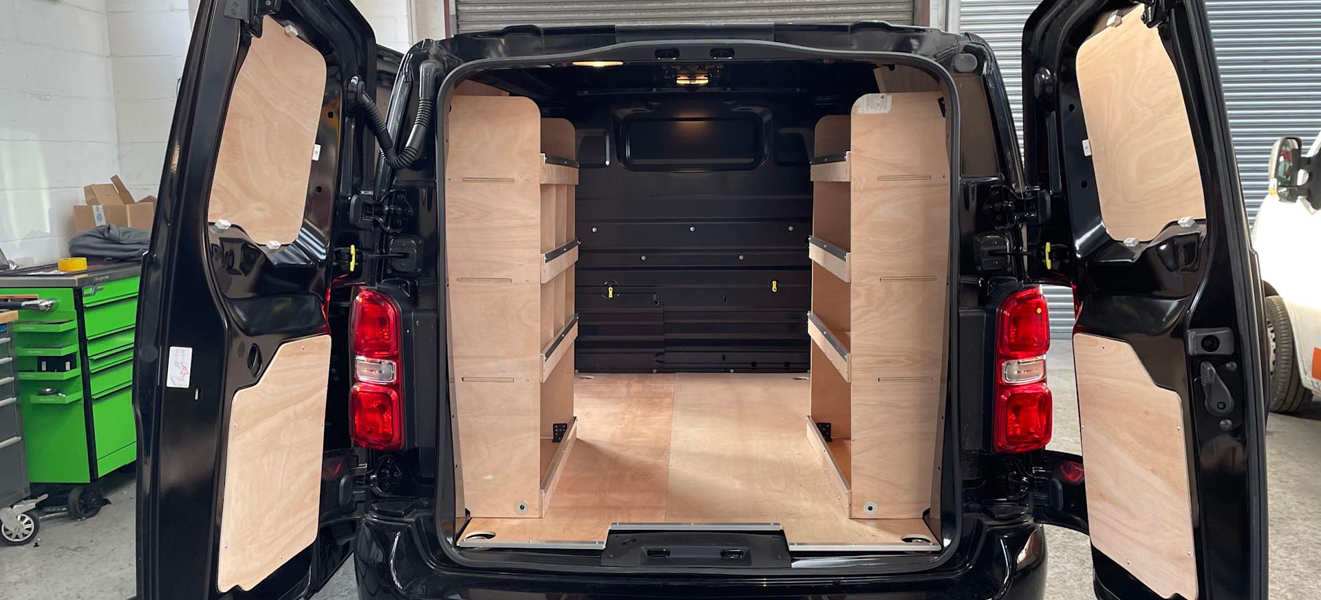 Ply Lining &amp; Bulkheads