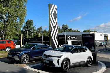 Renault Swansea