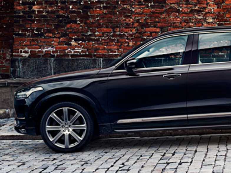Volvo Xc90 Large Suv Full Specification Price