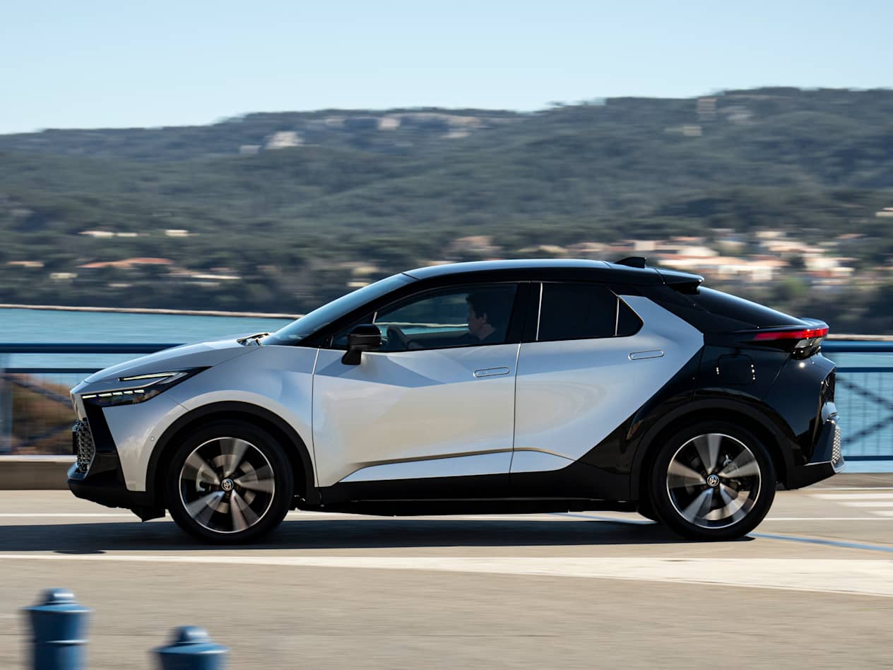C-HR plug-in Hybrid