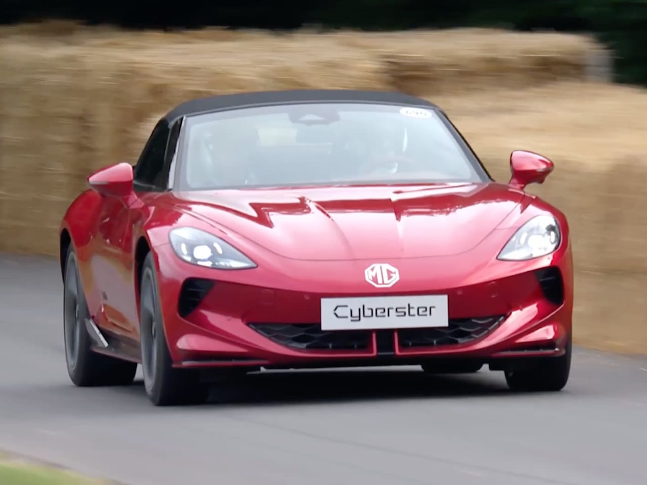 MG Electrifies Goodwood With Triple Global Debut
