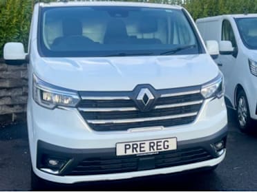 Pre reg vans clearance