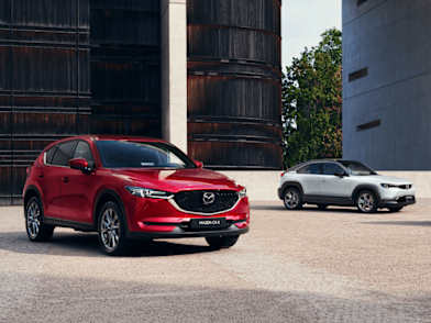 Electric Hybrid Mazda Cars Park s Mazda
