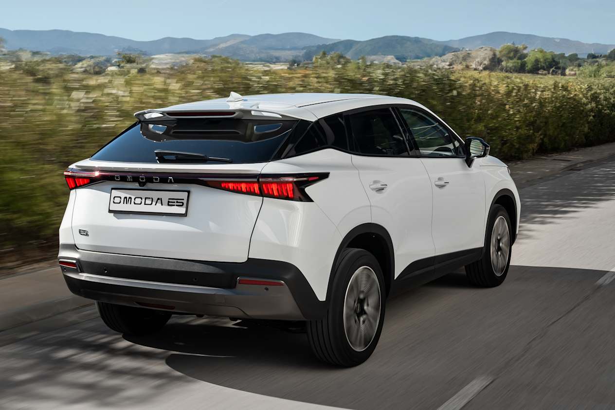 OMODA E5