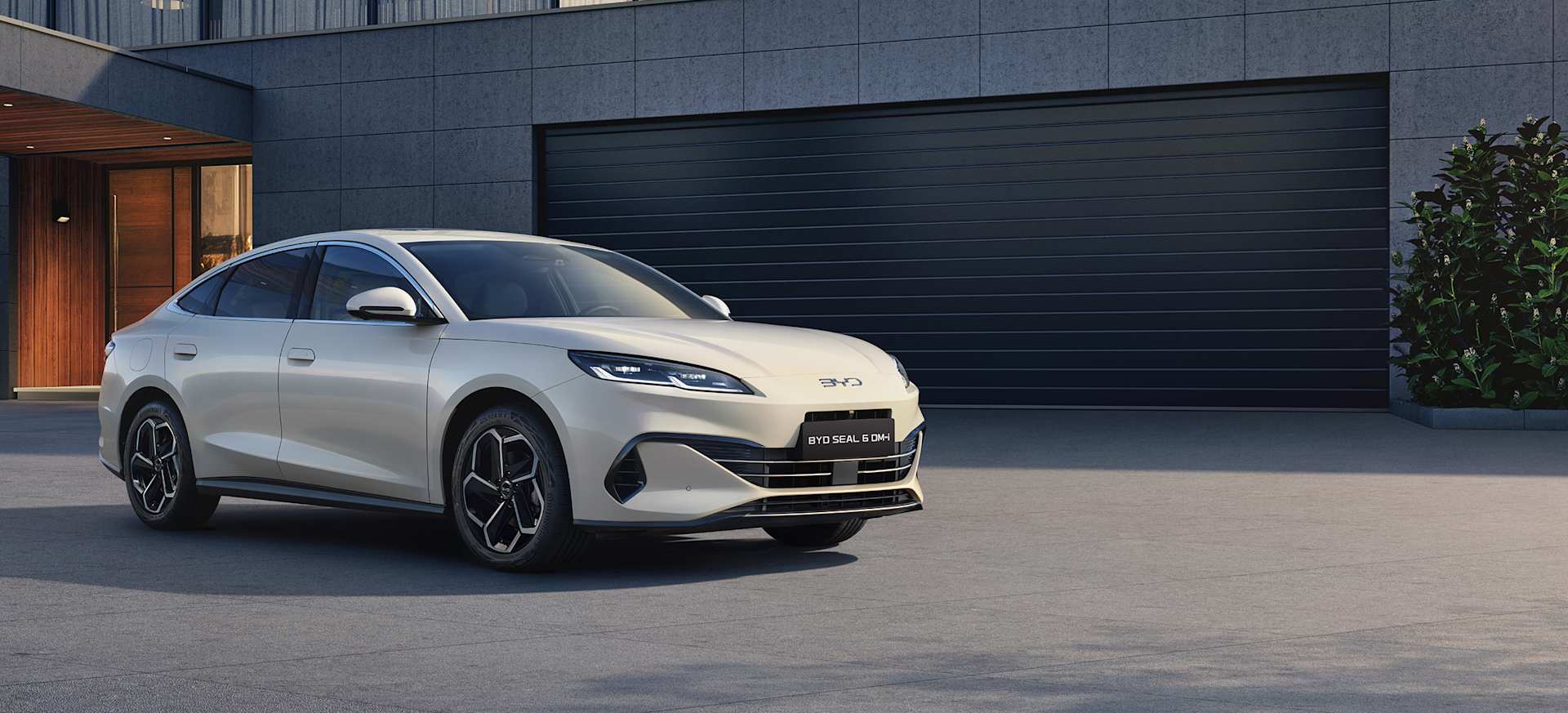 BYD Seal 6 DM-i 