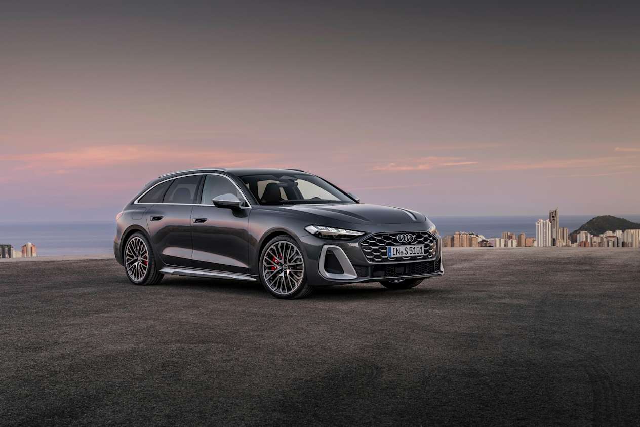 Audi S5 Avant Exterior 