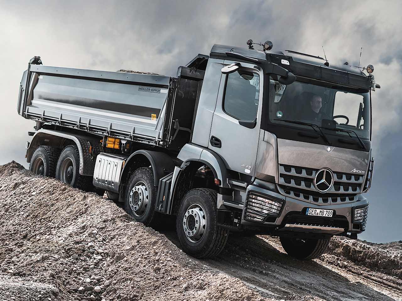 Mercedes-Benz Arocs