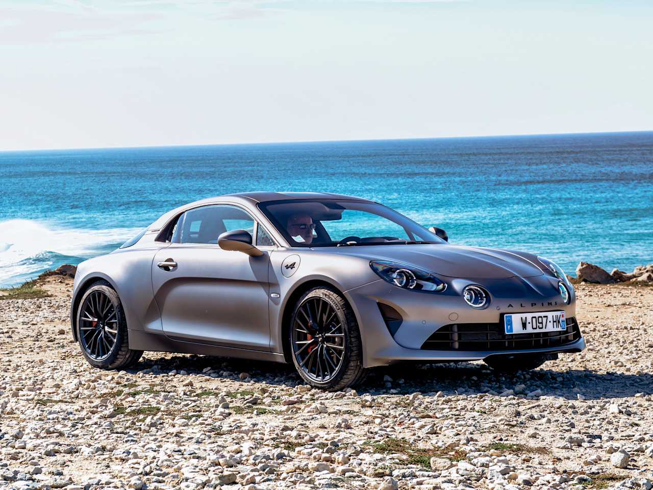 GROUPE RENAULT NAMED 'MANUFACTURER OF THE YEAR' BY TOPGEAR.COM