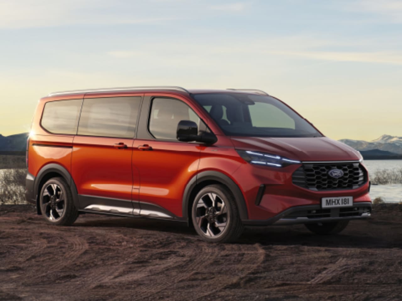 All-New Ford Tourneo Custom