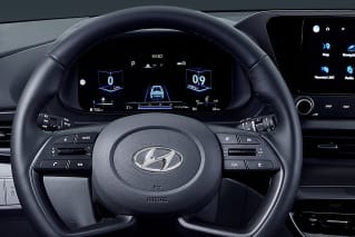 The all-new BAYON - Hyundai Highlights, Interior