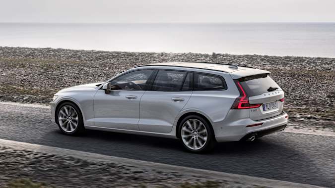 New Volvo V60 D3 Momentum Plus With Metallic Paint From 289 Per