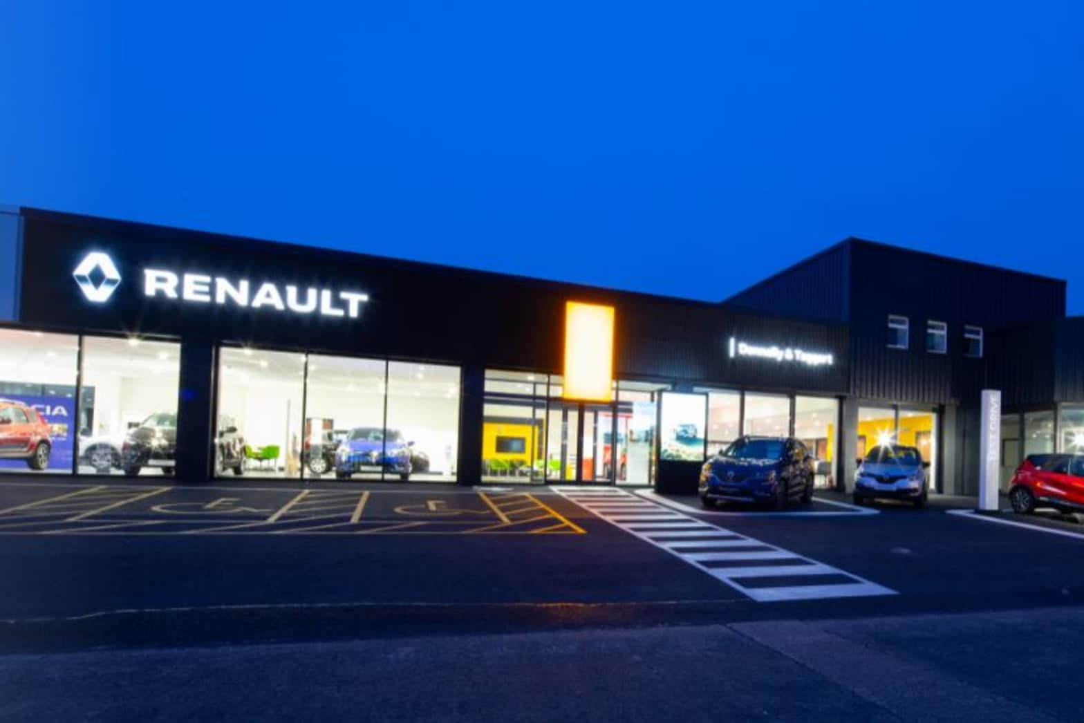 Renault Dealers Eglinton Ballymena Donnelly
