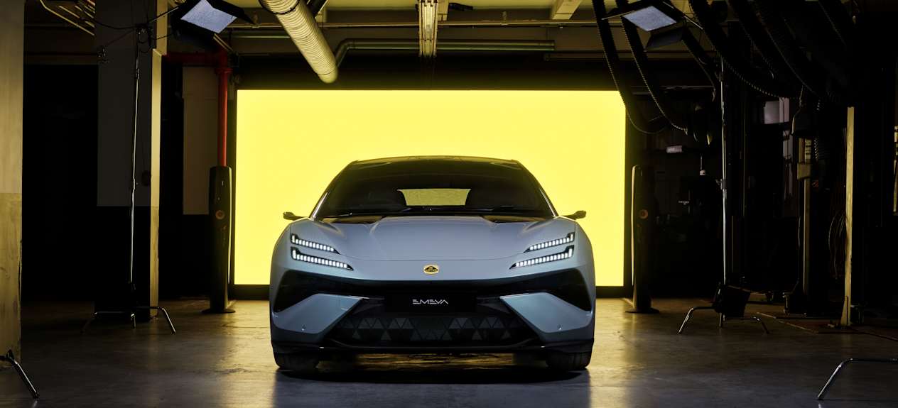 Lotus Emeya : face avant
