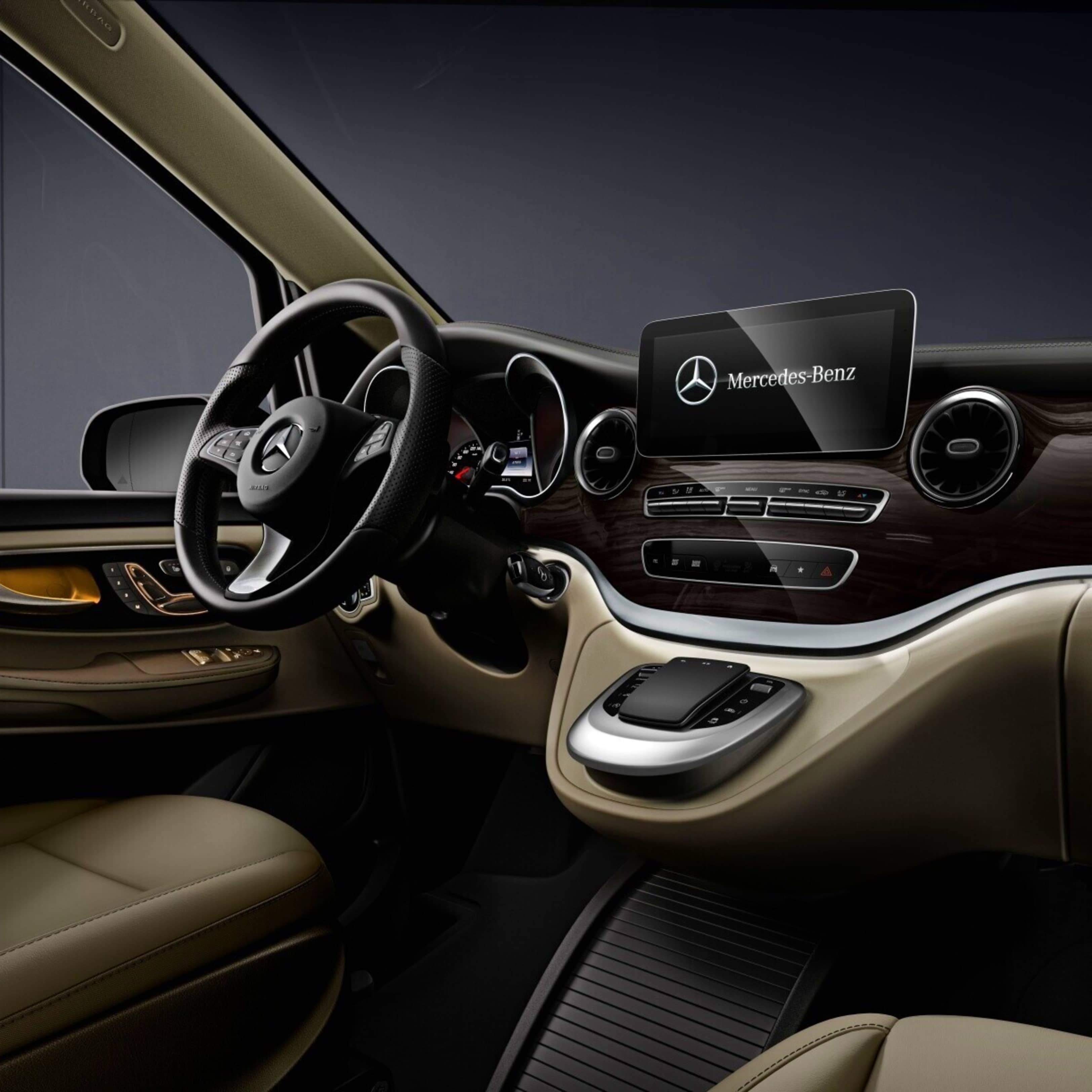 Marco Polo Mercedes Benz Palestine