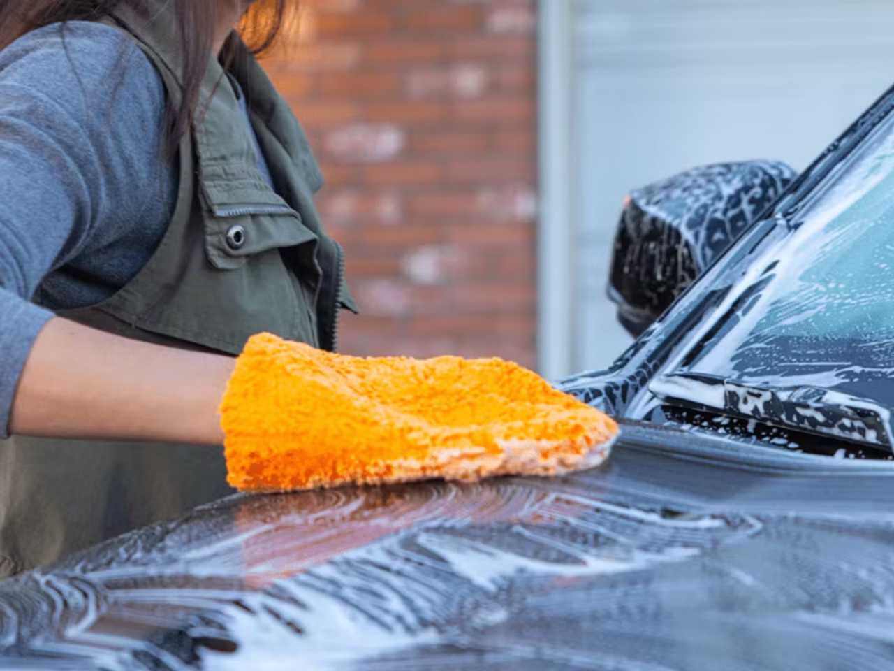 CARING FOR YOUR VEHICLES PAINTWORK