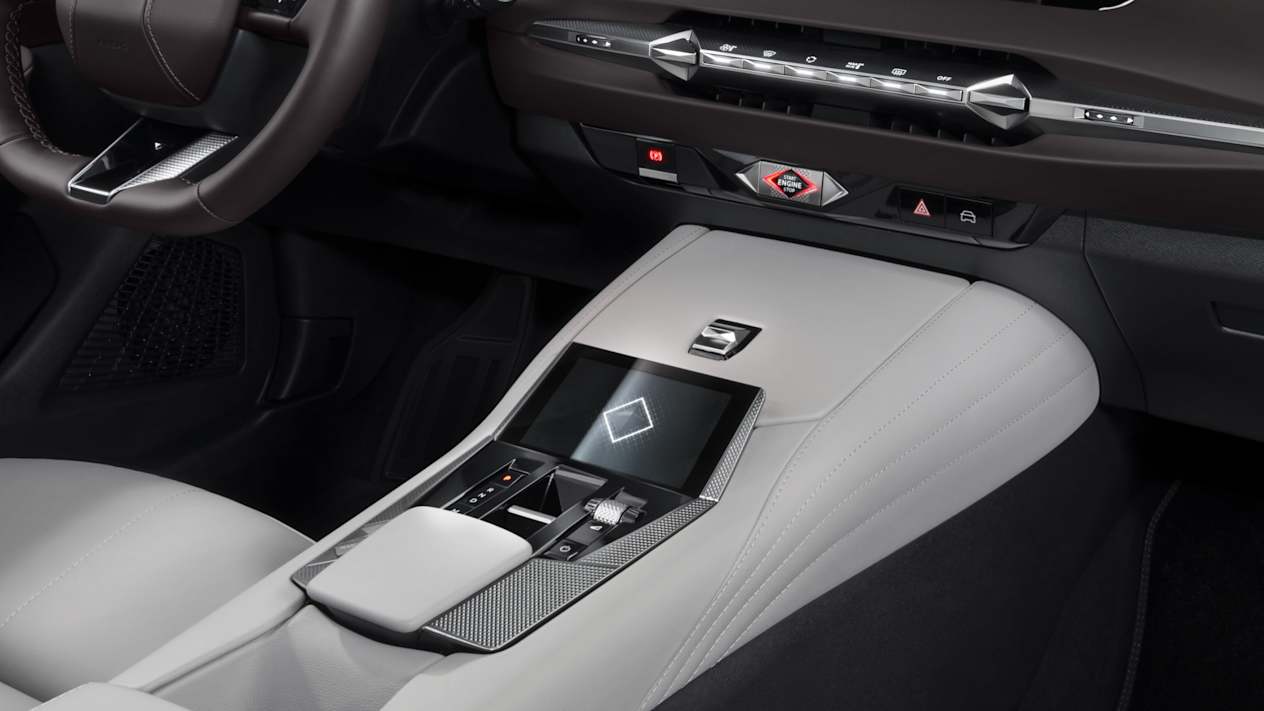 DS 4 Intérieur cuir blanc
