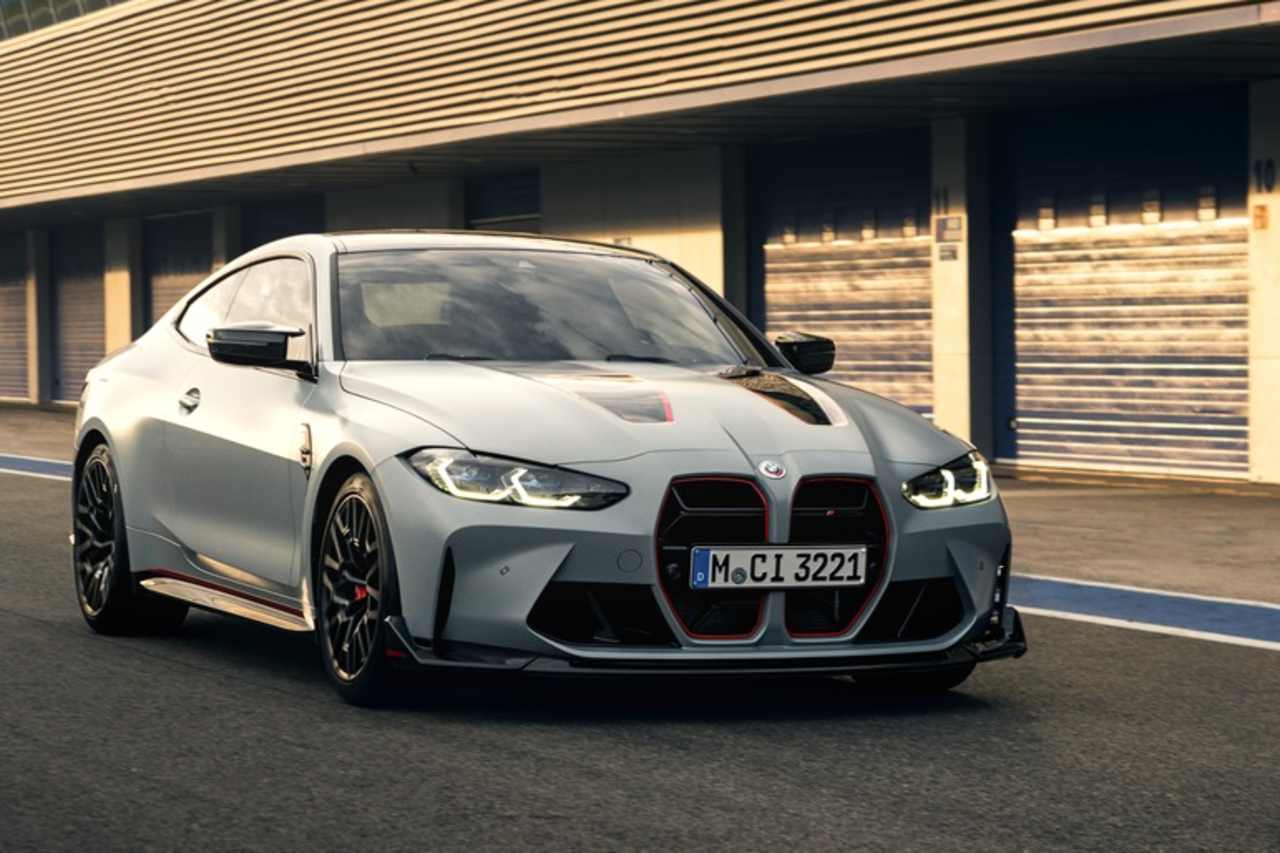 سيارة M4 CSL
