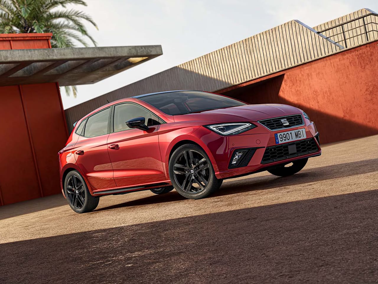 PCP: IBIZA FR Black Edition - £254 Per Month