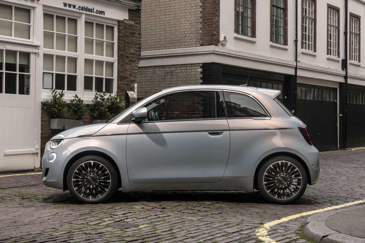 Nouvelle Fiat 500 électrique : Profil