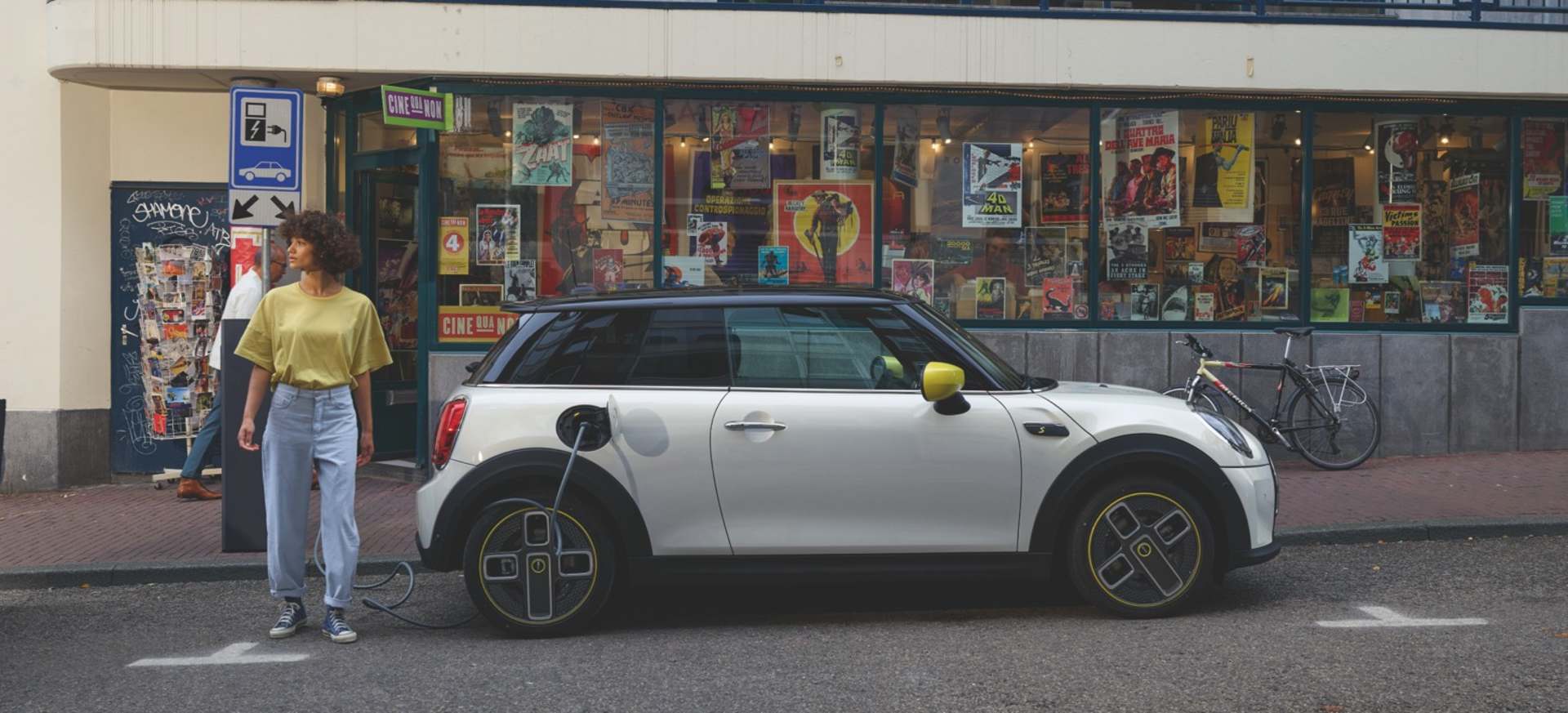 New and Used Car Dealer Guildford, Crawley & Redhill Vines Mini