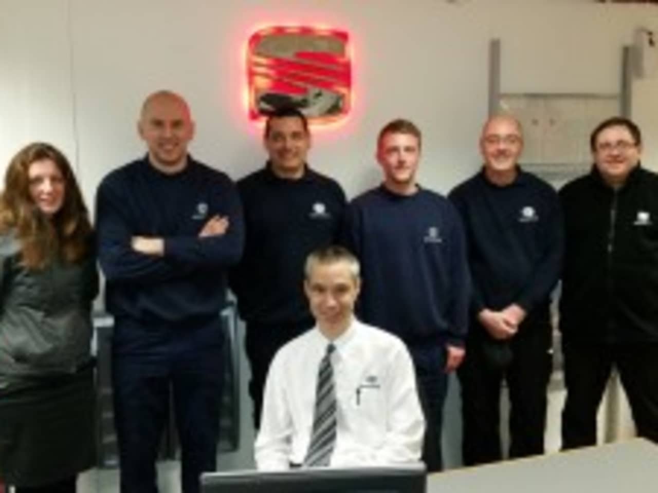 Snows SEAT wins Servicing Award from SEAT UK