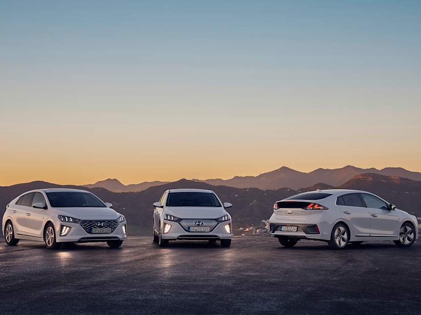 New Hyundai Ioniq Hybrid Phev Electric Dungannon County Tyrone Saltmarine Hyundai