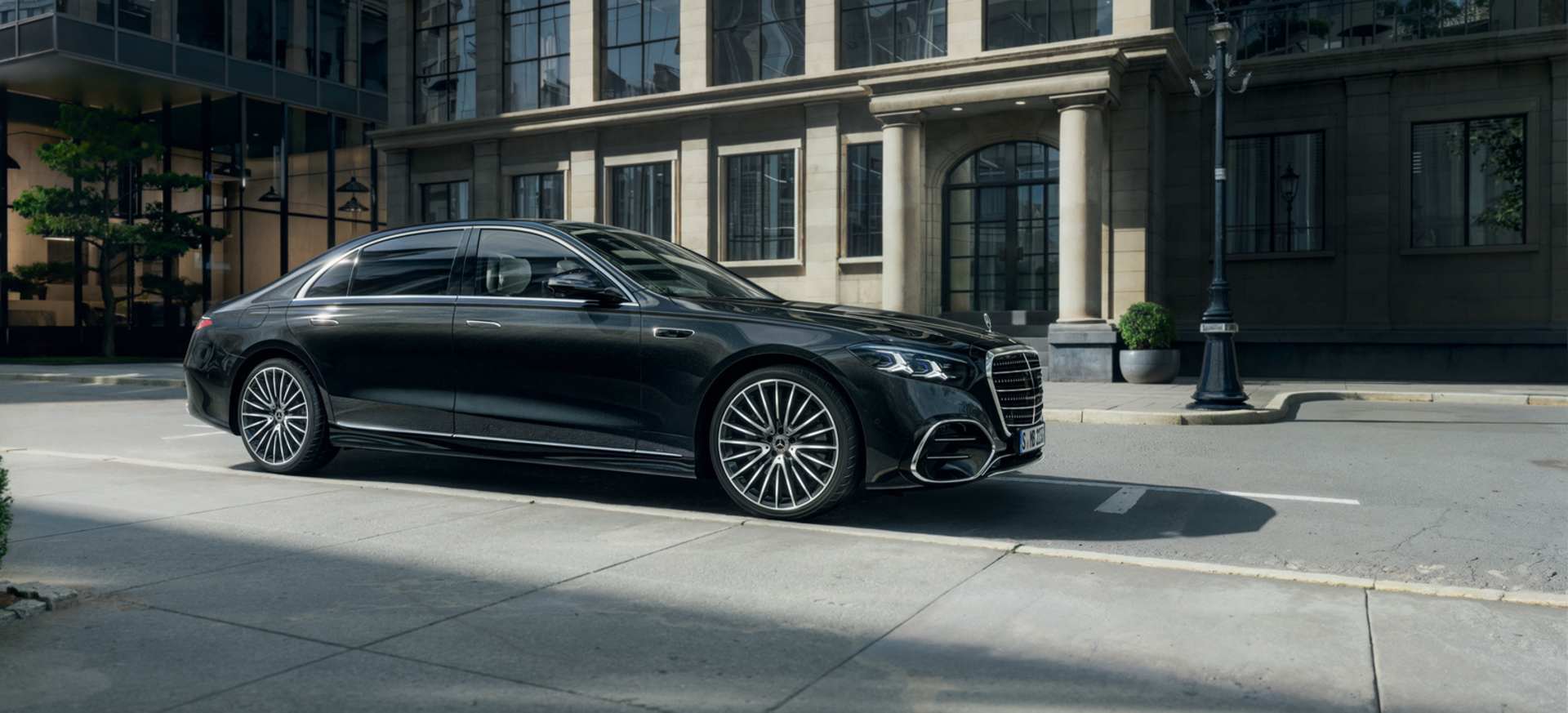 EQS SUV الجديدة