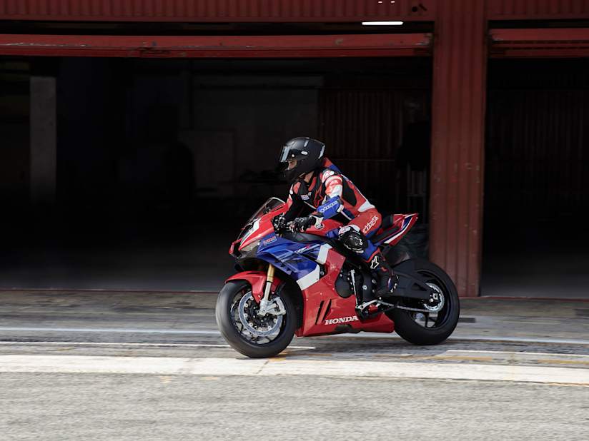 supersport bikes