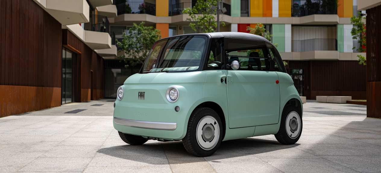 Fiat Topolino 2023 : trois quarts avant gauche statique