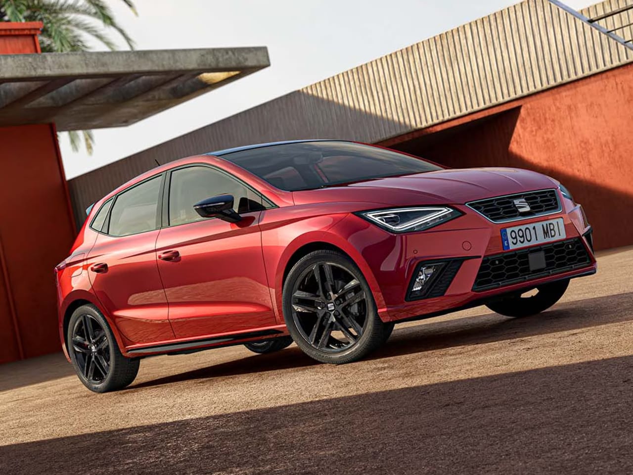 PCP: IBIZA FR Black Edition 95 - £228 Per Month