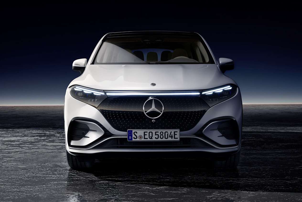 EQS SUV de Mercedes-EQ : Face avant
