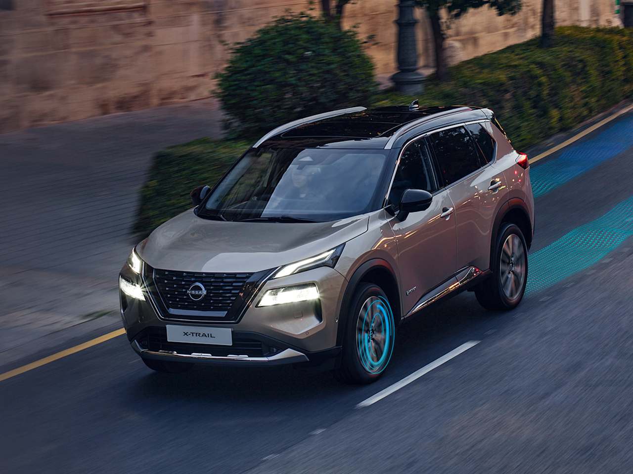 Nissan X-Trail e-POWER from £383 + VAT Per Month