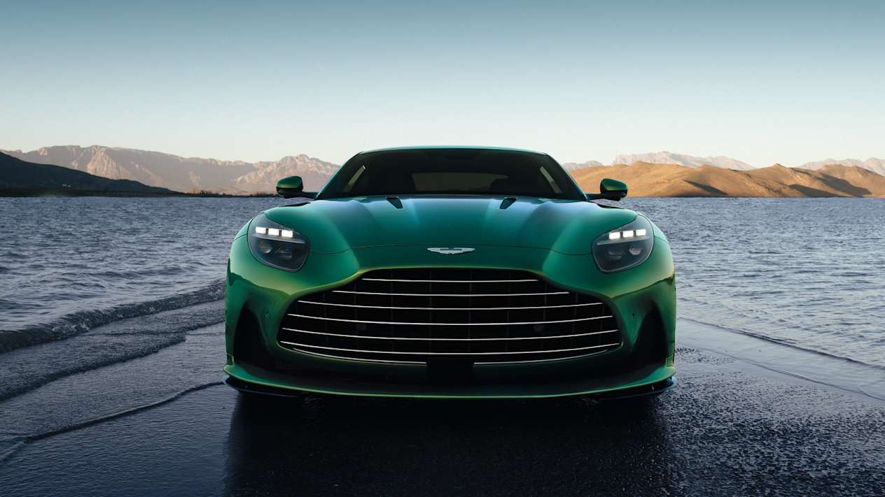 Aston Martin DB12 face avant statique